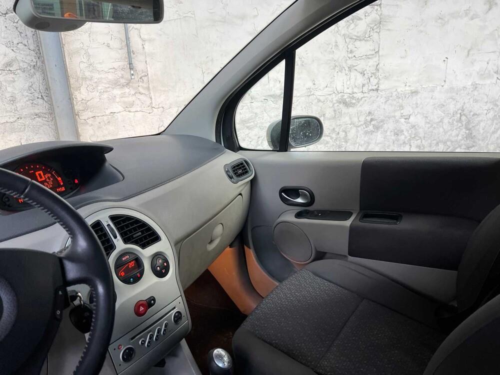 Renault Modus 1.4-16V 98PS 2005, 51-RB-DV