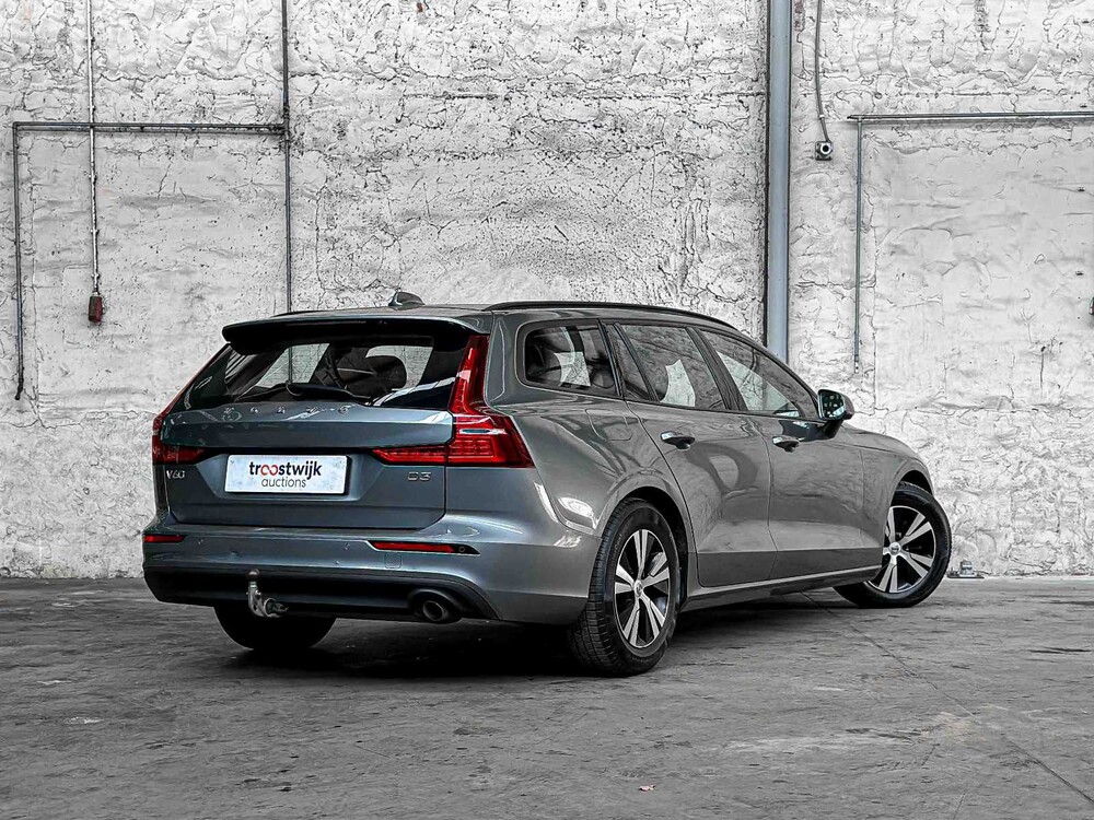 Volvo V60 2.0 D3 Momentum 150PS 2019, G-381-LP