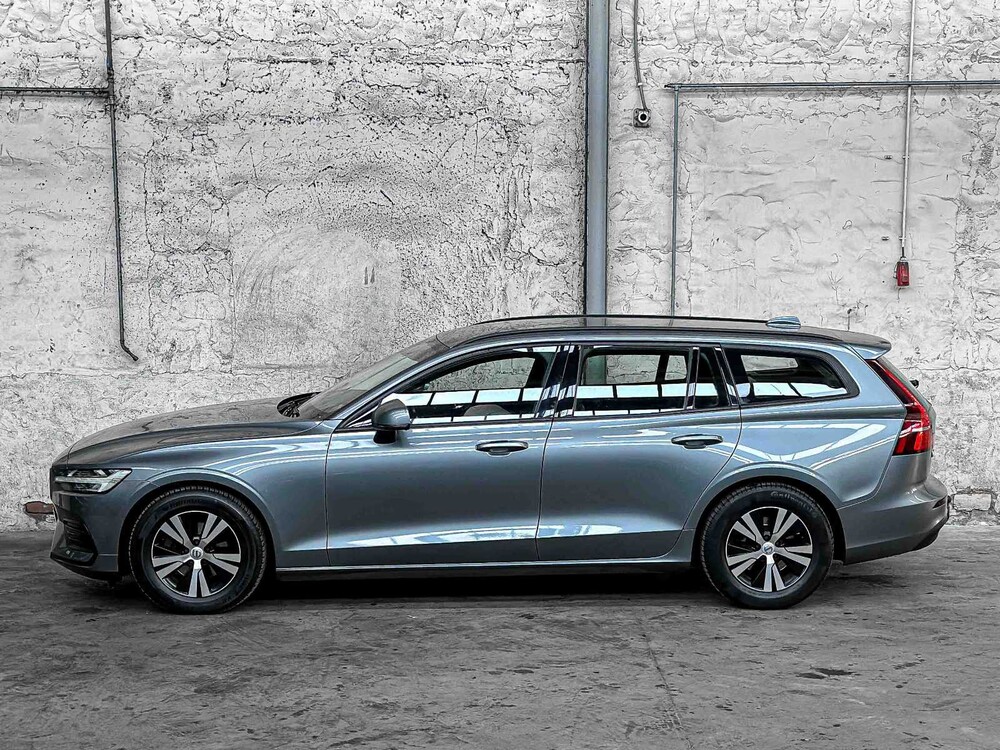 Volvo V60 2.0 D3 Momentum 150PS 2019, G-381-LP