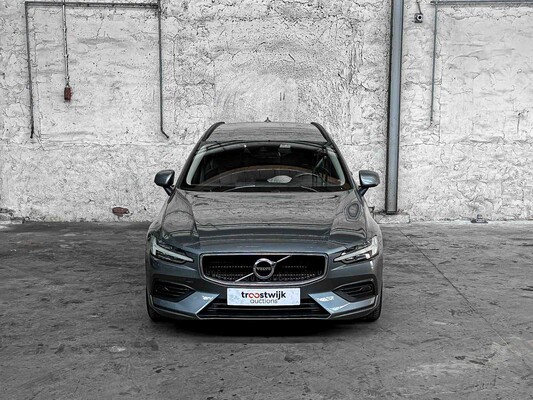 Volvo V60 2.0 D3 Momentum 150pk 2019, G-381-LP