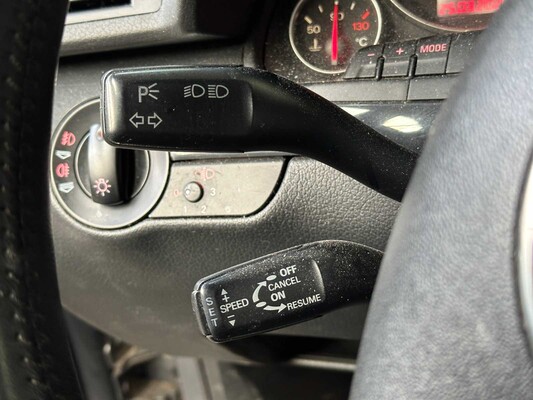 Audi A4 Limousine 2.0 FSI 150pk 2002 75-JZ-RP