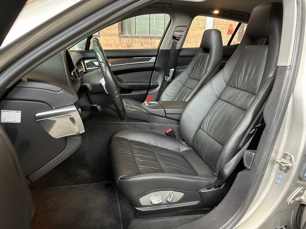Porsche Panamera 4S 4.8 V8 400PS 2012