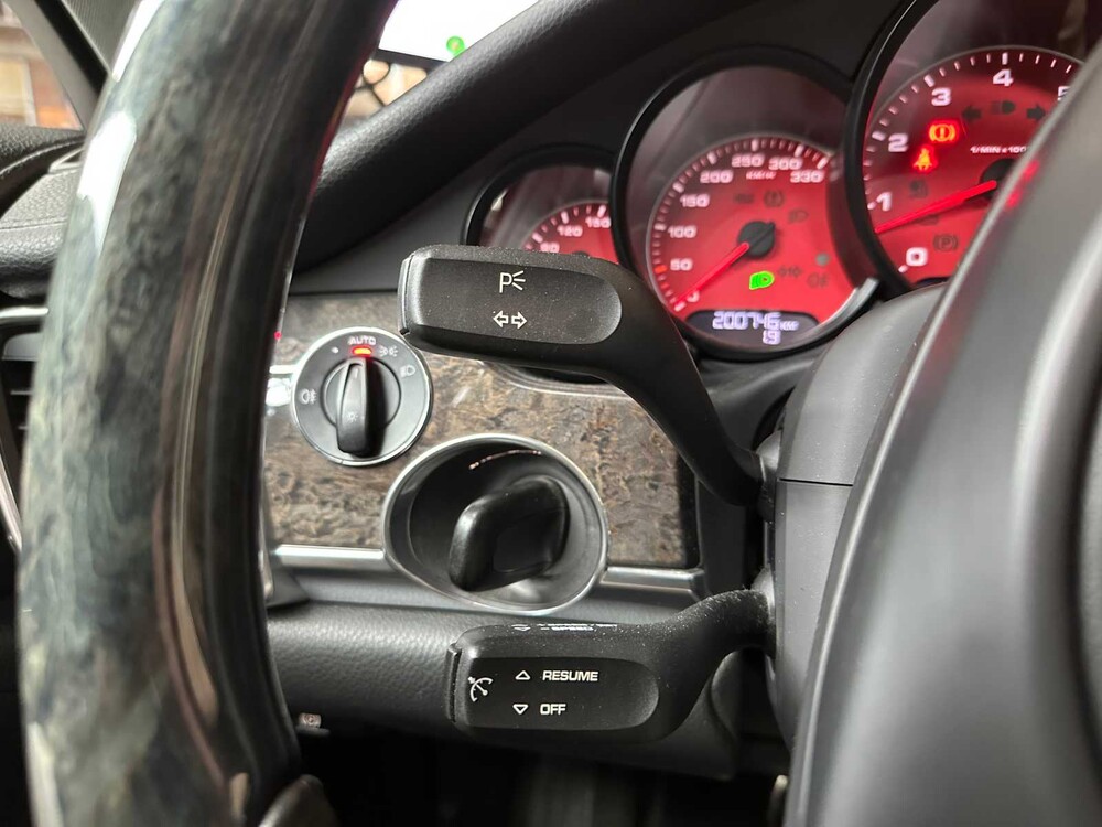 Porsche Panamera 4S 4.8 V8 400PS 2012