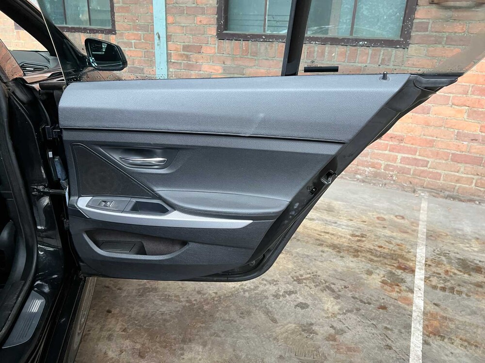 BMW 650i Gran Coupé High Executive M-Sport F06 4.4 V8 450PS 2013 6er 