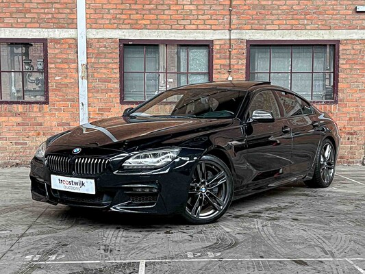 Luxury & sports cars in Boxmeer