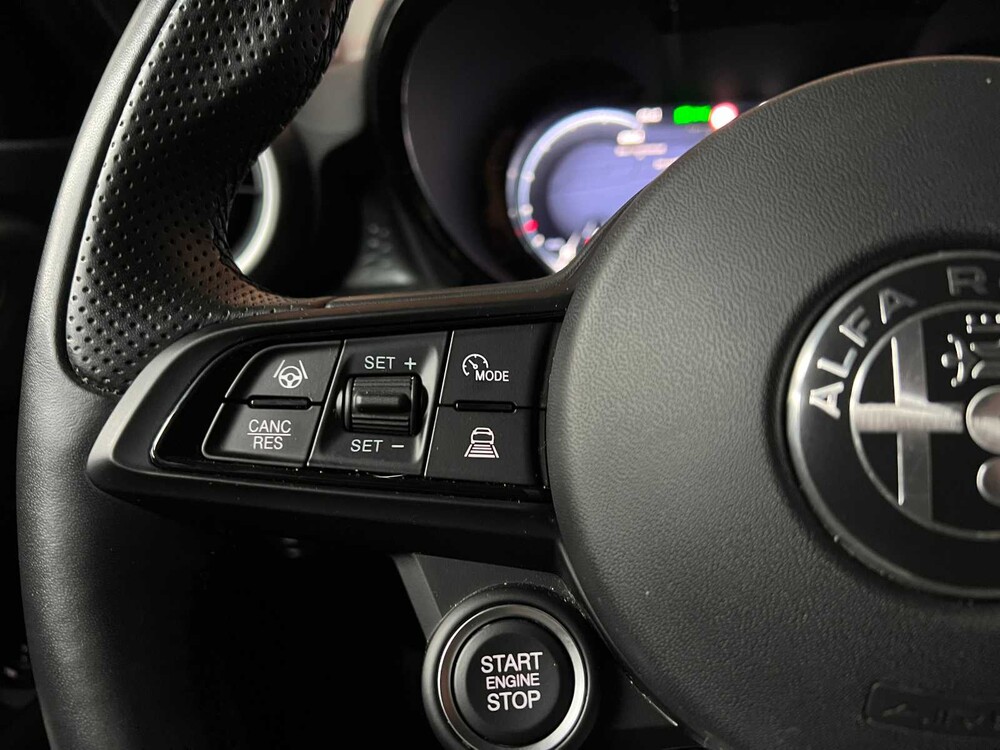 Alfa Romeo Tonale 1.5T Hybrid Sprint Automatic 130PS 2022 (Erstbesitzer)