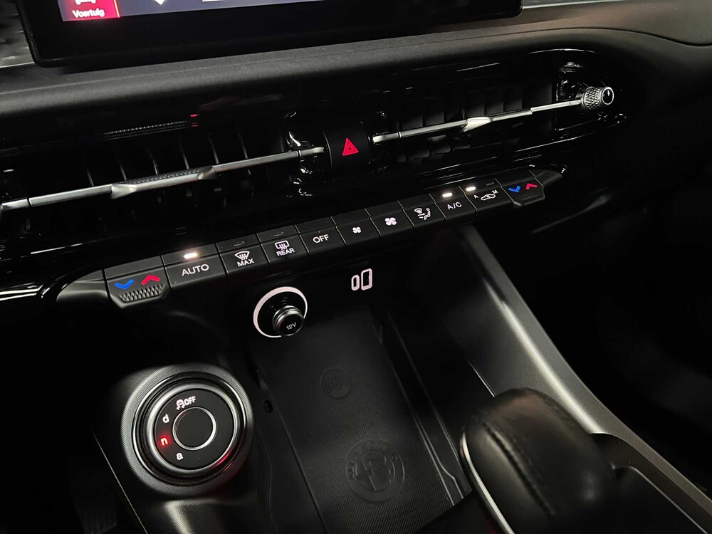 Alfa Romeo Tonale 1.5T Hybrid Sprint Automatic 130PS 2022 (Erstbesitzer)