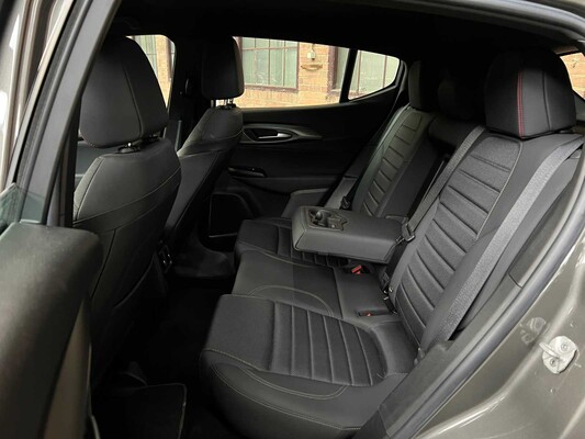 Alfa Romeo Tonale 1.5T Hybrid Sprint Automatic 130hp 2022 (First-Owner)