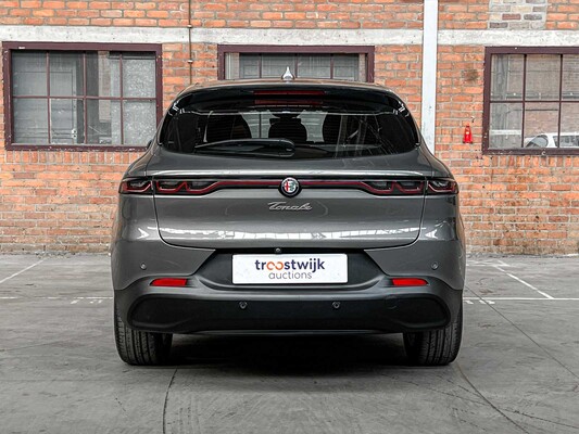 Alfa Romeo Tonale 1.5T Hybrid Sprint Automatic 130hp 2022 (First-Owner)