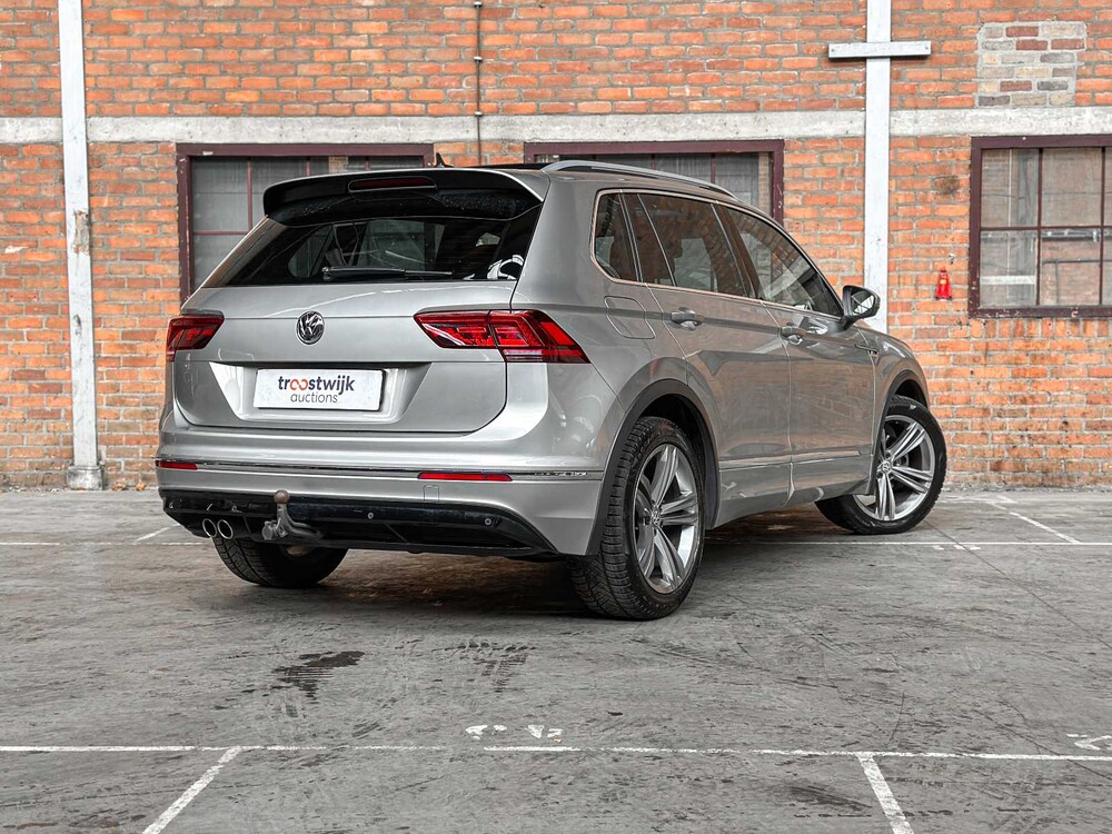 Volkswagen Tiguan R-Line 1.5 TSI ACT Highline Business 150PS 2020, H-128-NT