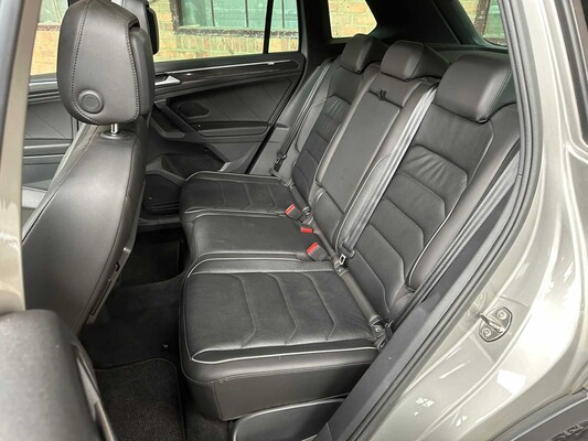 Volkswagen Tiguan R-Line 1.5 TSI ACT Highline Business 150hp 2020, H-128-NT