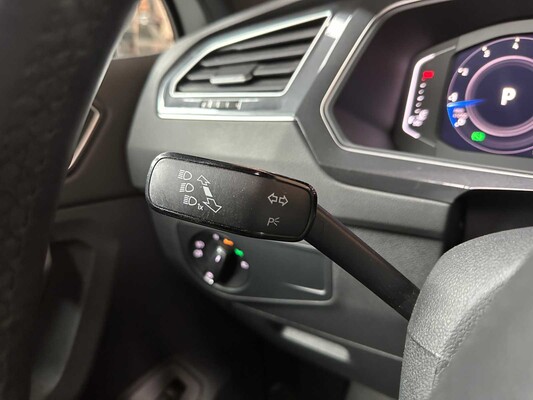 Volkswagen Tiguan R-Line 1.5 TSI ACT Highline Business 150hp 2020, H-128-NT
