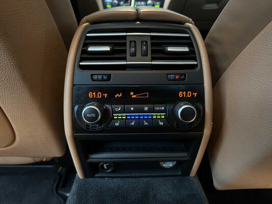 BMW 750Li xDrive 4.4 V8 405hp 2010 7 Series F02