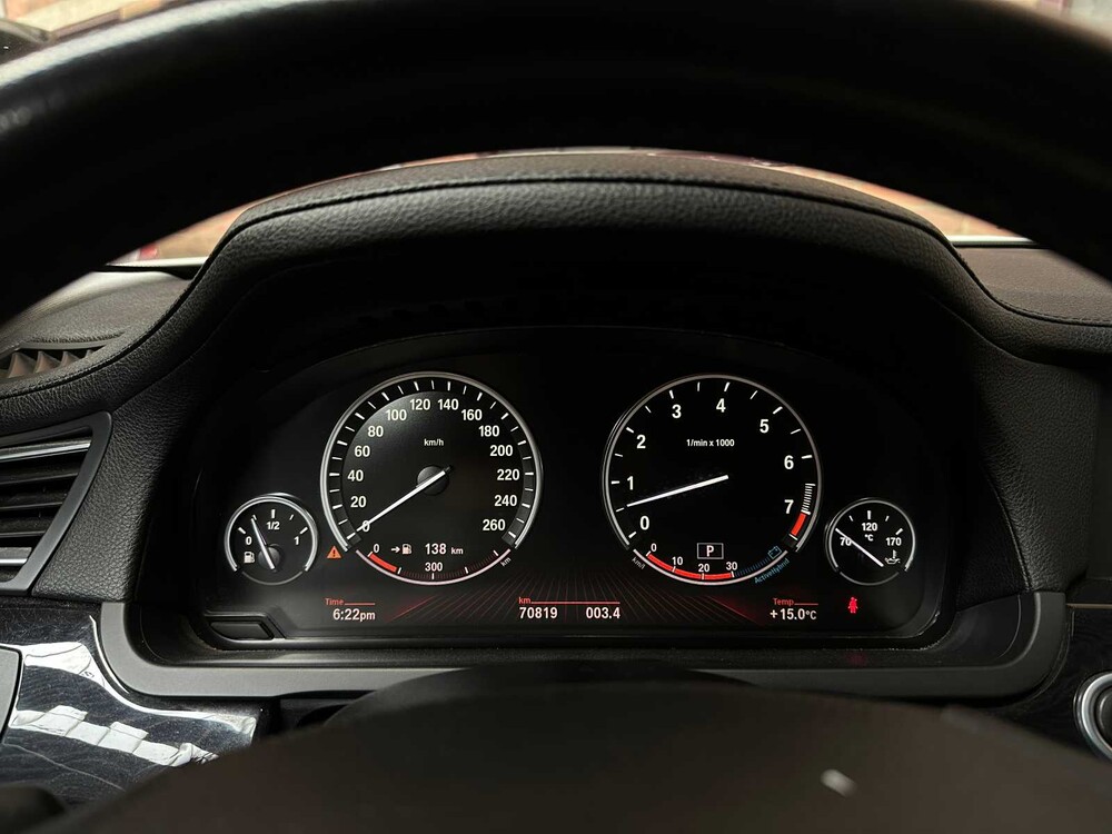 BMW ActiveHybrid7 F04 4.4 V8 465PS 2011