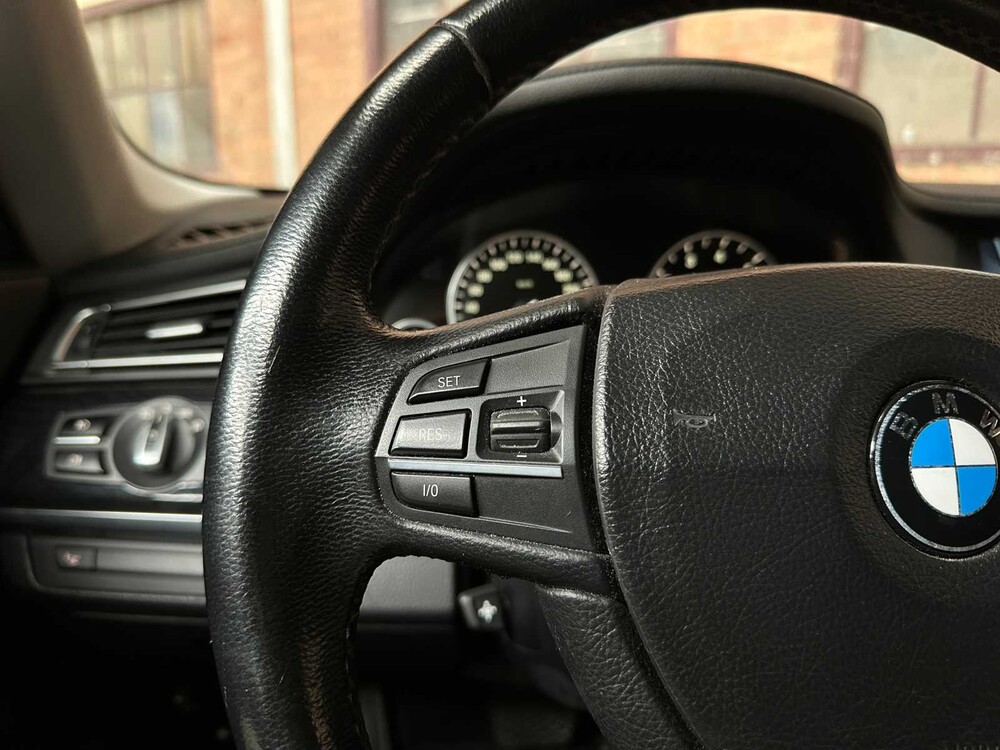 BMW ActiveHybrid7 F04 4.4 V8 465PS 2011