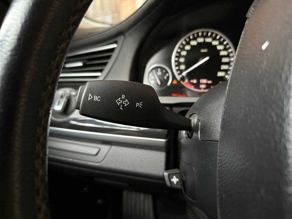 BMW ActiveHybrid7 F04 4.4 V8 465PS 2011