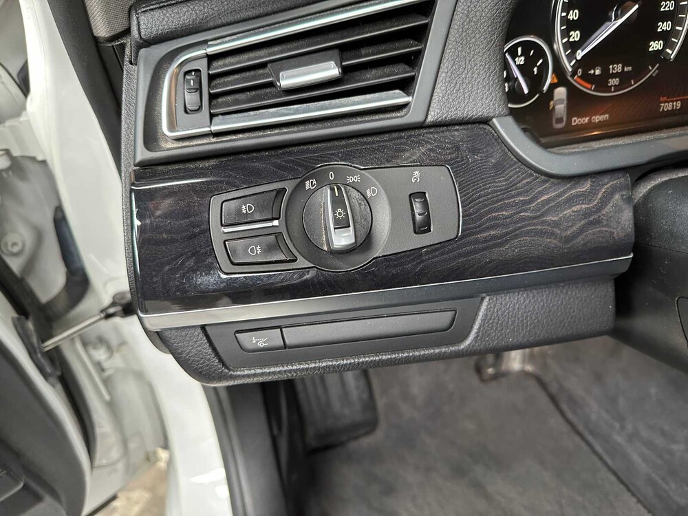 BMW ActiveHybrid7 F04 4.4 V8 465PS 2011