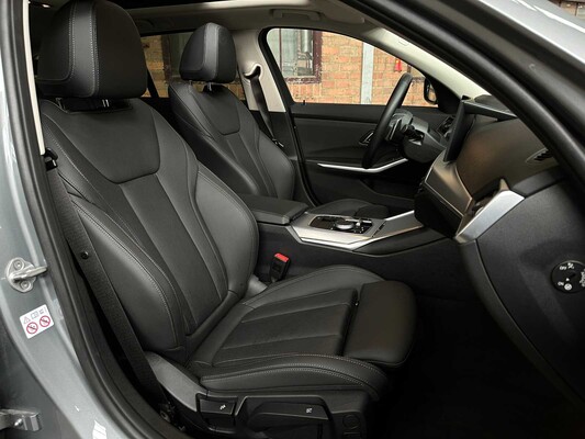 BMW 318d Touring 2.0 G21 150hp 2023 3-Series