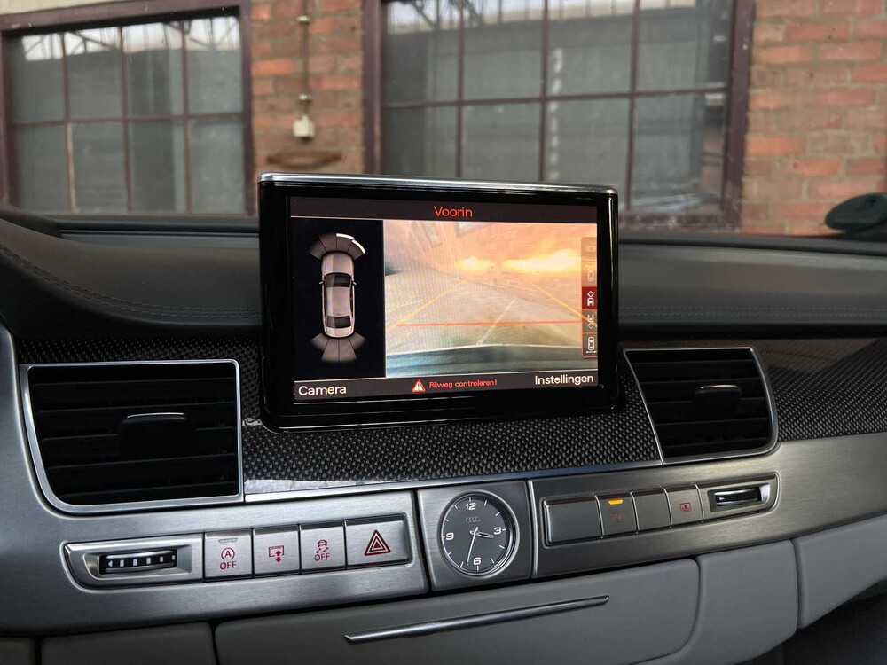 Audi S8 Plus 4.0 TFSI V8T Quattro 605PS 2016