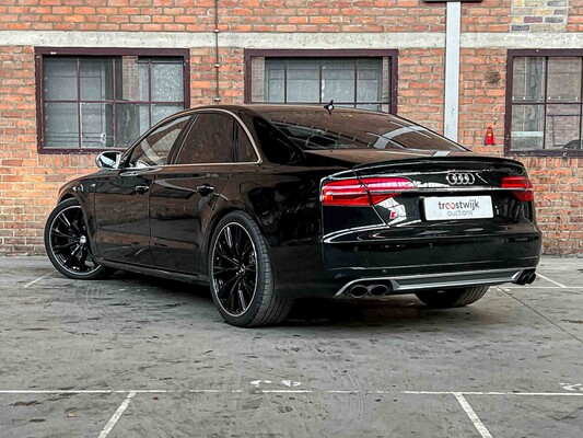 Audi S8 Plus 4.0 TFSI V8T Quattro 605hp 2016