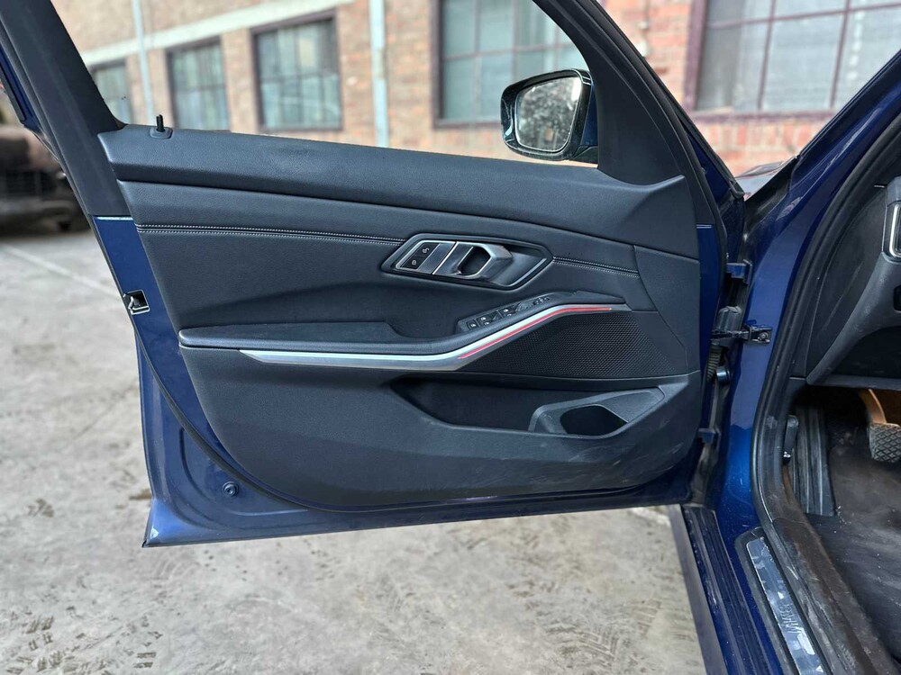 BMW 318i Business Edition 156PS 2021 3er, N-632-BP