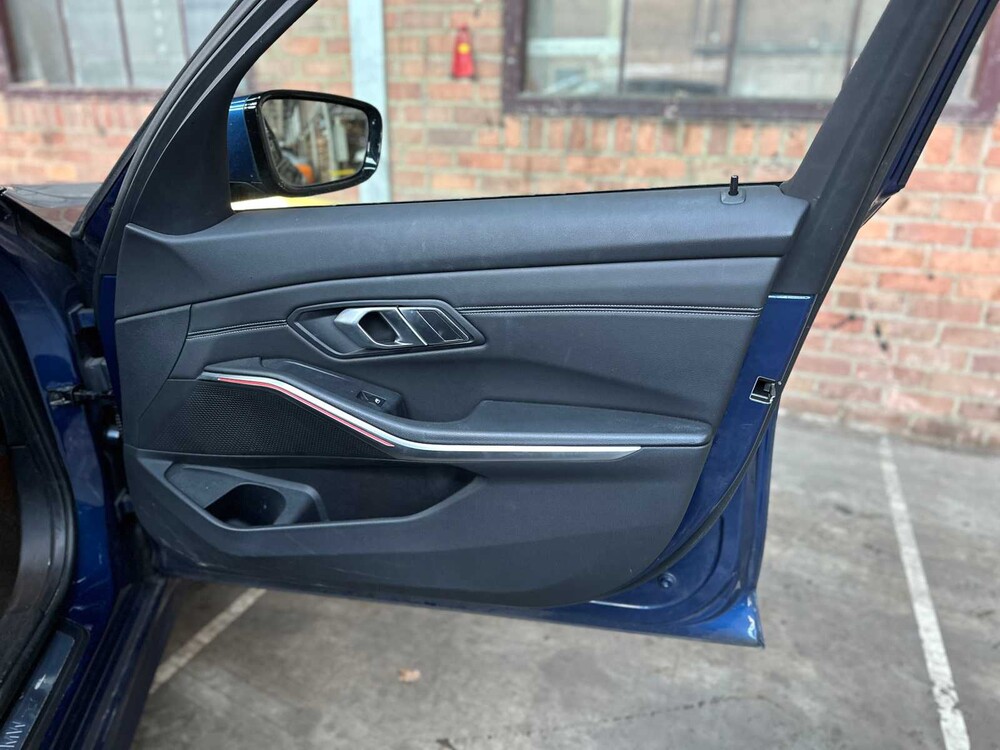 BMW 318i Business Edition 156PS 2021 3er, N-632-BP