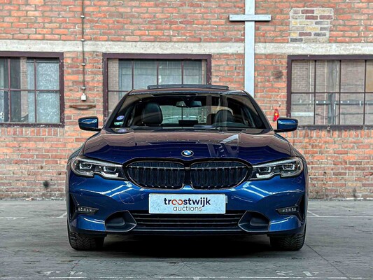 BMW 318i Business Edition 156hp 2021 3-Series, N-632-BP