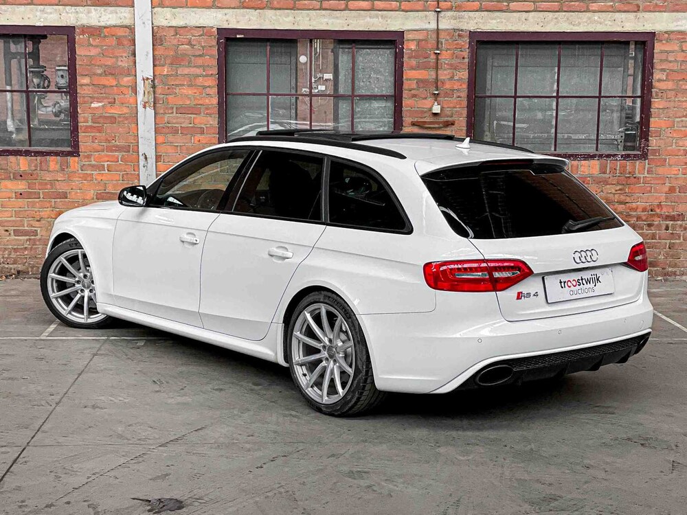 Audi RS4 Avant 4.2 FSI V8 Quattro 450PS 2012, H-121-HG