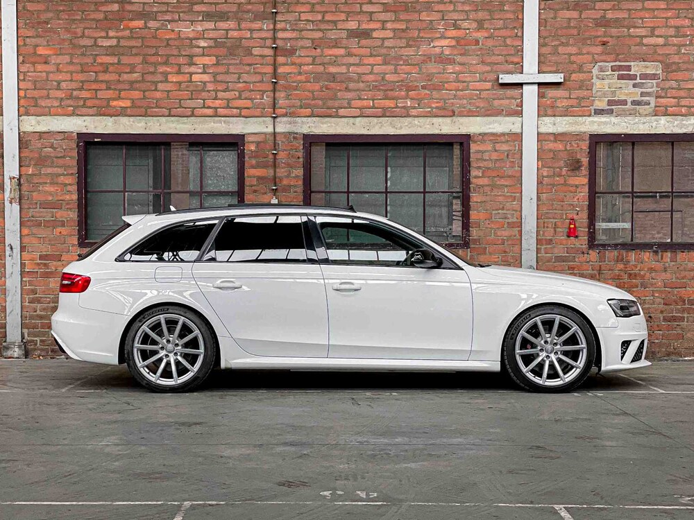 Audi RS4 Avant 4.2 FSI V8 Quattro 450PS 2012, H-121-HG