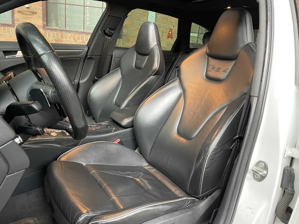 Audi RS4 Avant 4.2 FSI V8 Quattro 450PS 2012, H-121-HG