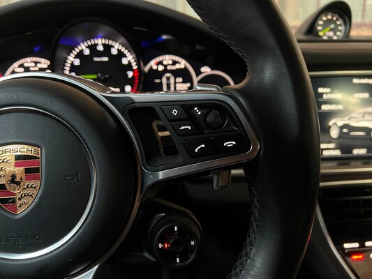 Porsche Panamera 4 E-Hybrid 2.9 V6 330hp 2017