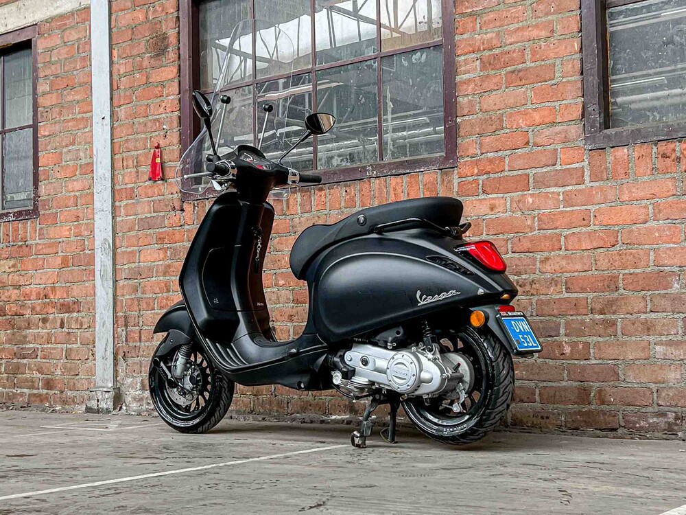Vespa Sprint 50 -Notte Edition- 2019, DVN-53-L Scooter