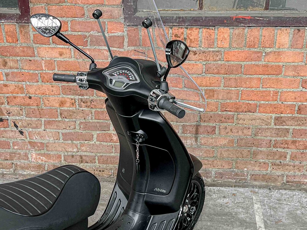 Vespa Sprint 50 -Notte Edition- 2019, DVN-53-L Scooter