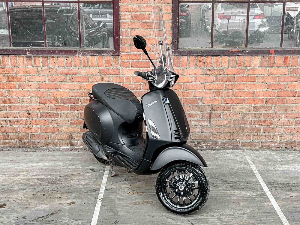 Vespa Sprint 50 -Notte Edition- 2019, DVN-53-L Scooter