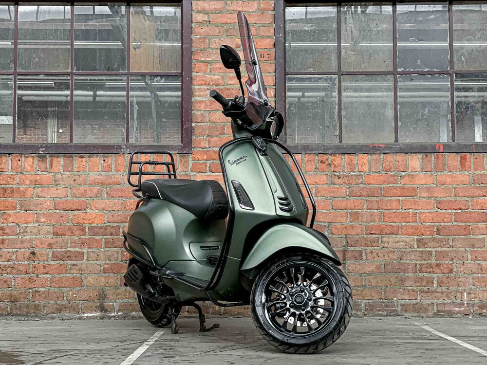 Vespa Sprint 4T 49cc (CUSTOM) Piaggio, DJT-60-K Roller