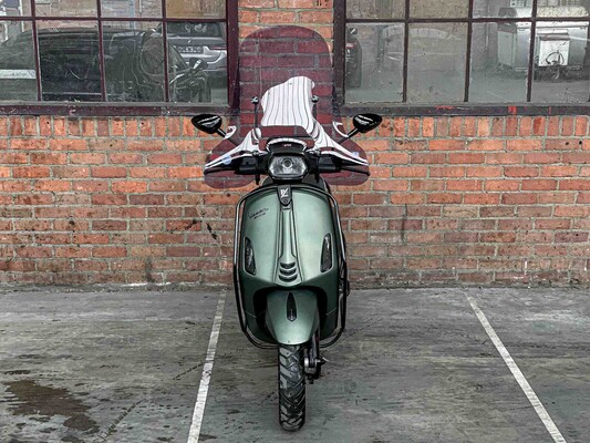 Vespa Sprint 4T 49cc (CUSTOM) Piaggio, DJT-60-K Scooter