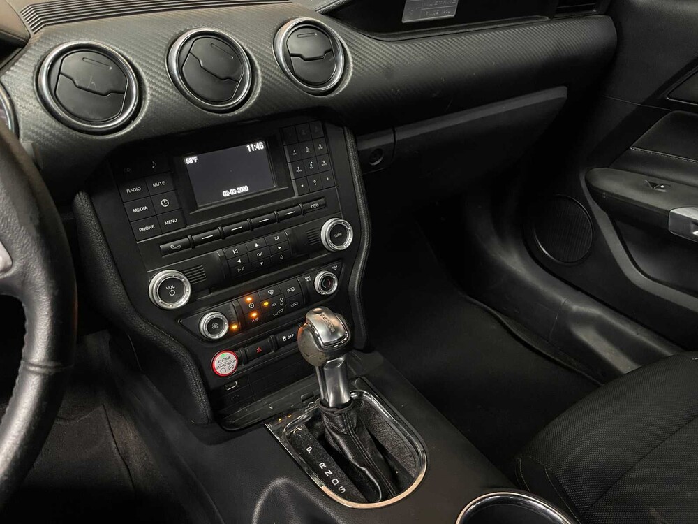 Ford Mustang 3.7 V6 300PS 2015 Coupé 