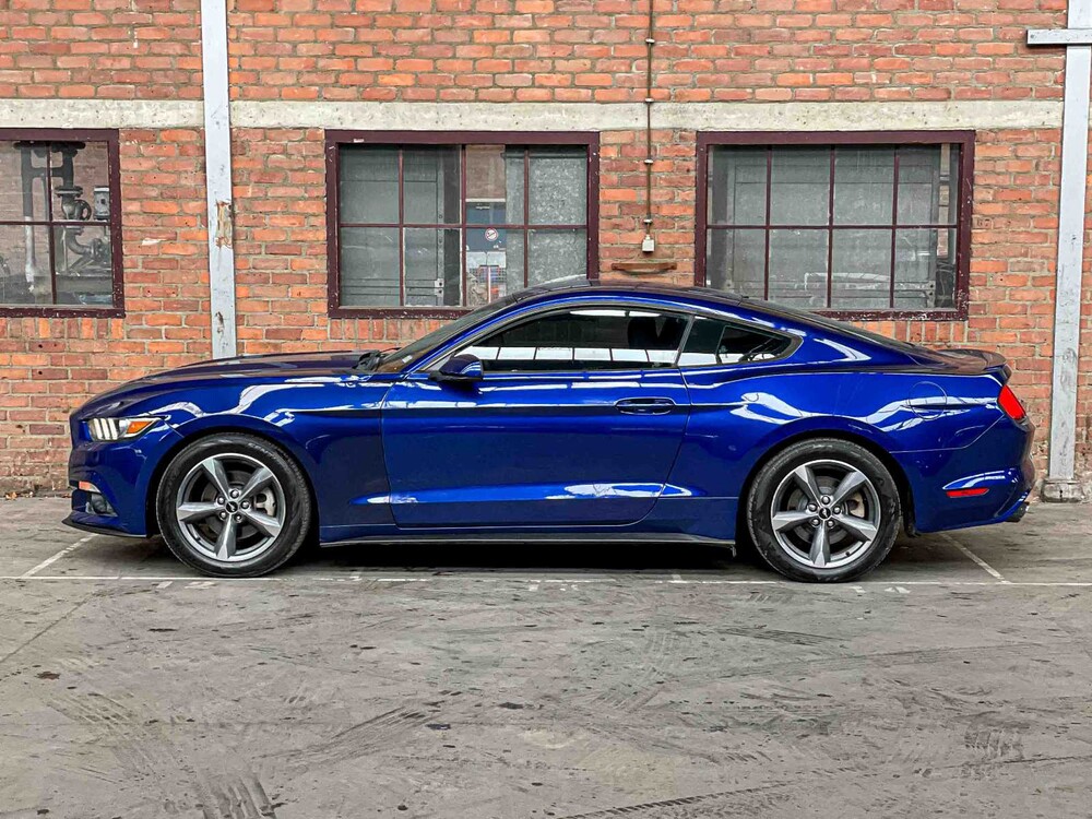 Ford Mustang 3.7 V6 300PS 2015 Coupé 