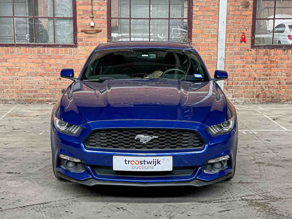 Ford Mustang 3.7 V6 300PS 2015 Coupé 