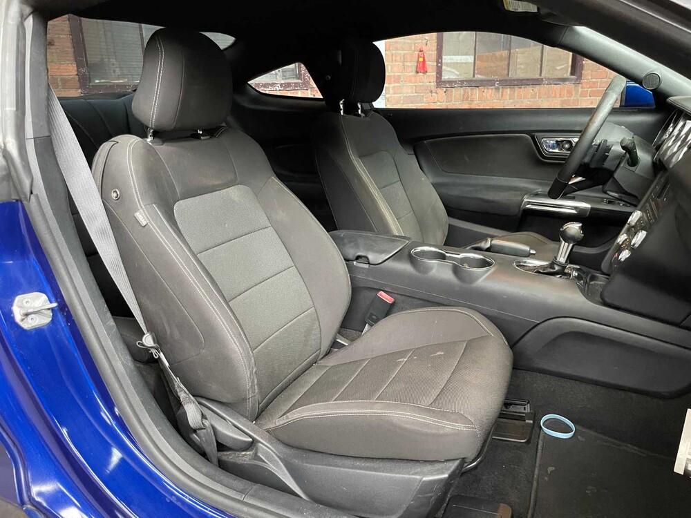 Ford Mustang 3.7 V6 300PS 2015 Coupé 