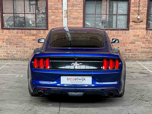 Ford Mustang 3.7 V6 300hp 2015 Coupé