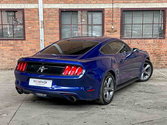 Ford Mustang 3.7 V6 300hp 2015 Coupé