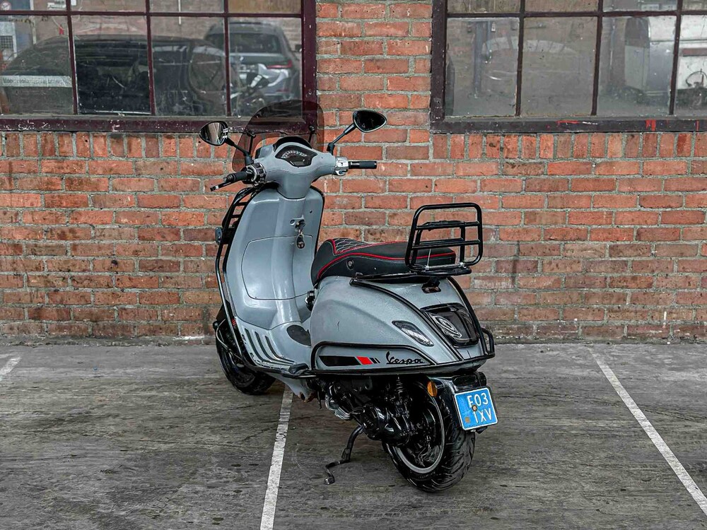 Vespa Sprint 4T 2014, F-031-XV Roller