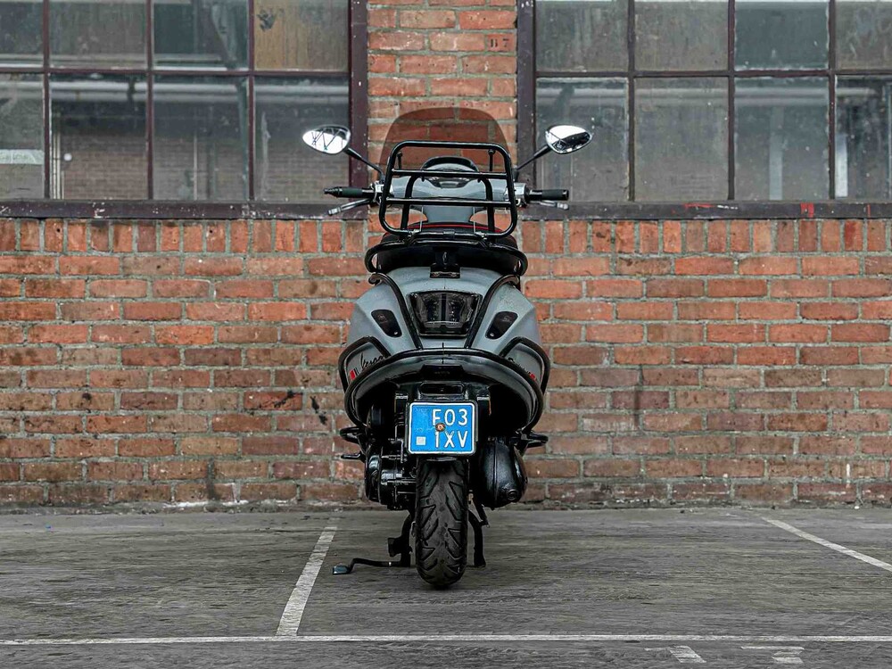 Vespa Sprint 4T 2014, F-031-XV Roller