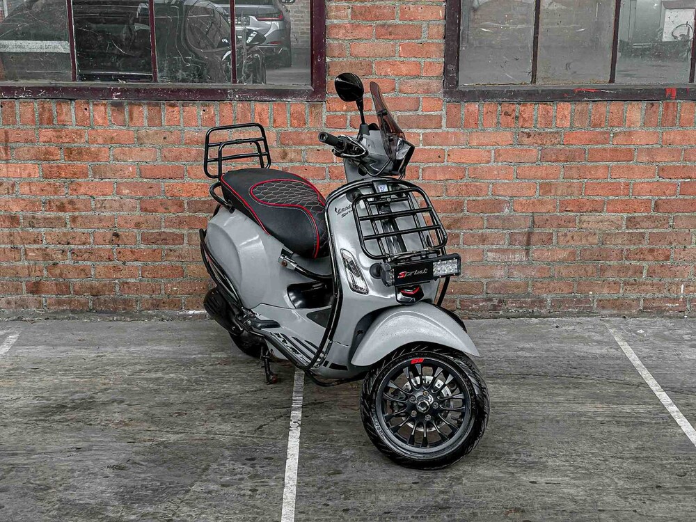 Vespa Sprint 4T 2014, F-031-XV Roller