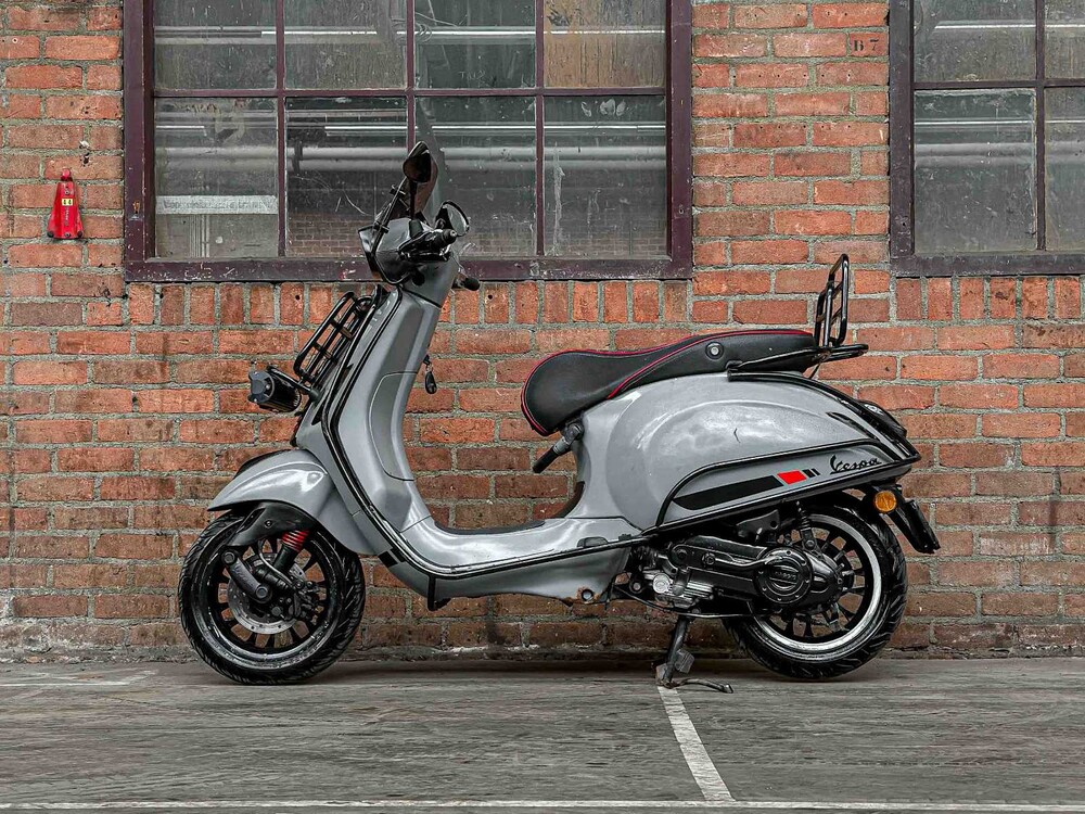 Vespa Sprint 4T 2014, F-031-XV Roller