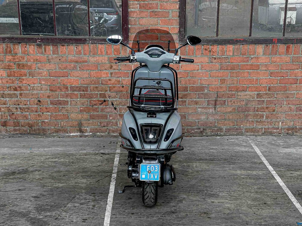 Vespa Sprint 4T 2014, F-031-XV Roller