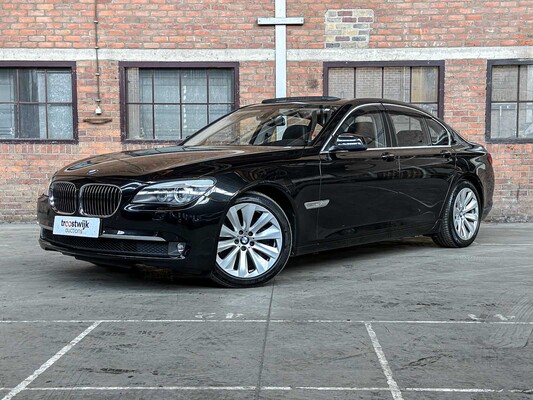 Luxury & sports cars in Boxmeer