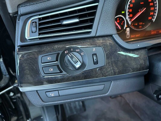 BMW ActiveHybrid7 F04 4.4 V8 465hp 2011