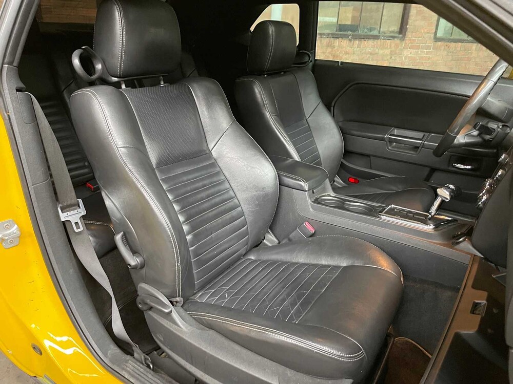 Dodge Challenger 5.7 V8 HEMI 372PS 2010